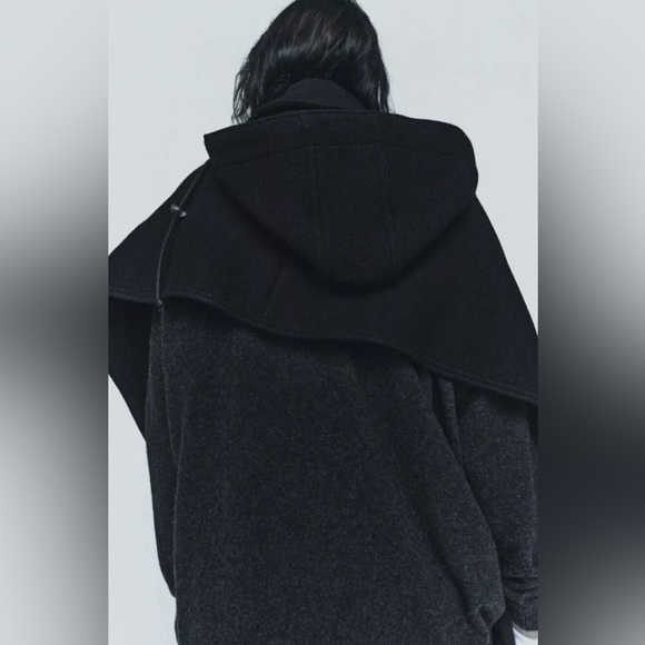 Zara HOODED WOOL CAPE. Black. One Size. New with Tags. - Picture 5 of 16